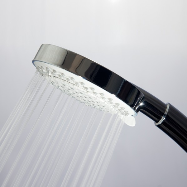Douchette multifonctions en ABS chromé et flexible inox double agraffage